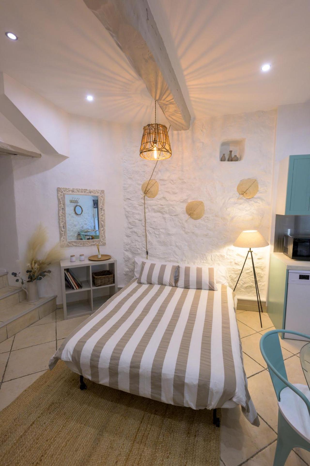 Cosy Flat In The Heart Of Valbonne Village Exterior foto