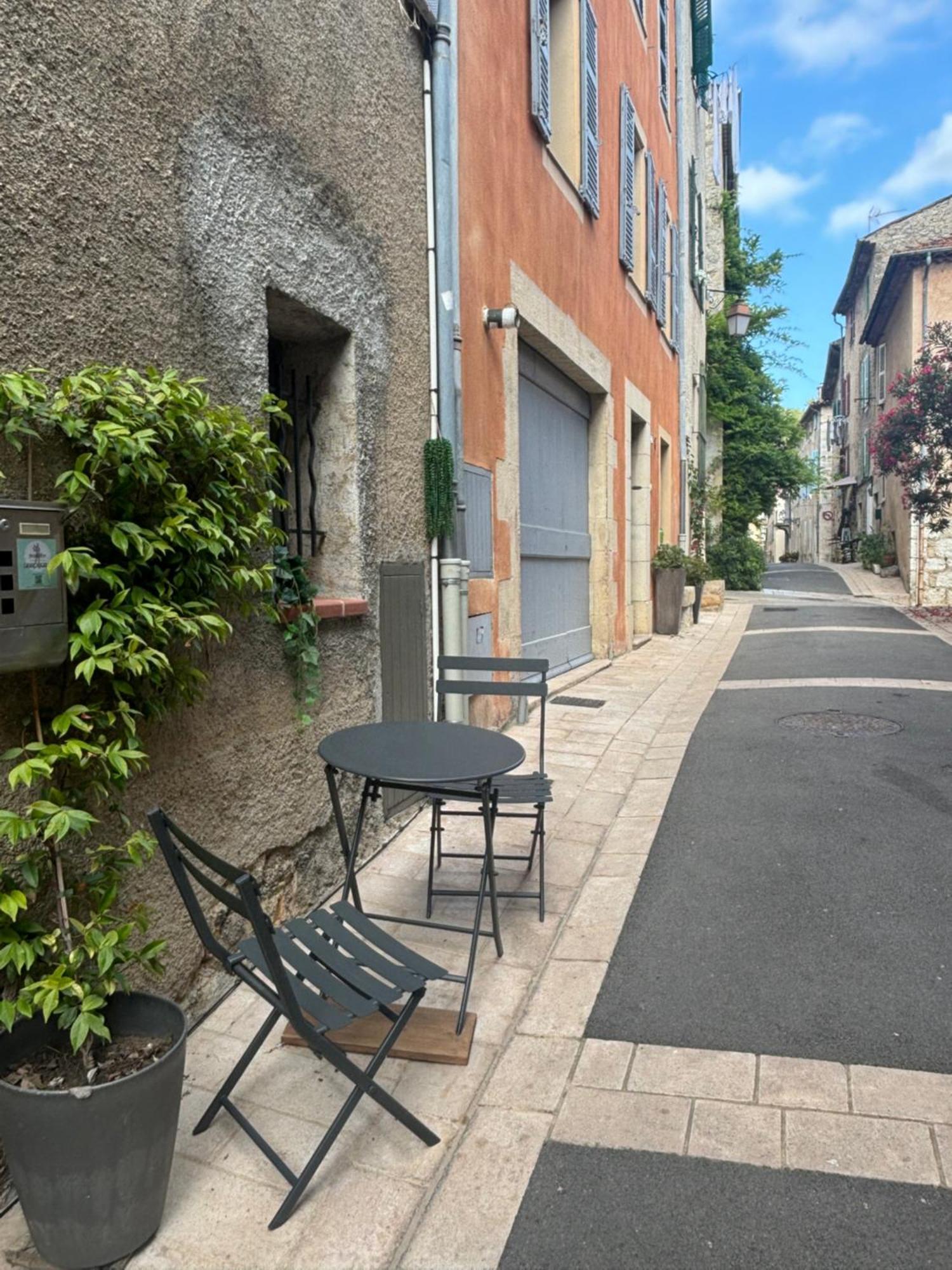 Cosy Flat In The Heart Of Valbonne Village Exterior foto